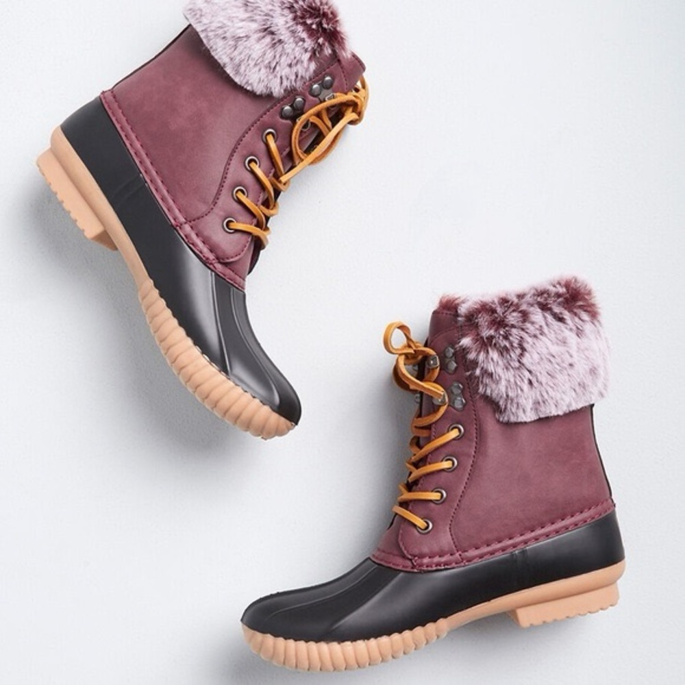 Report Purple and Black Winter Boots